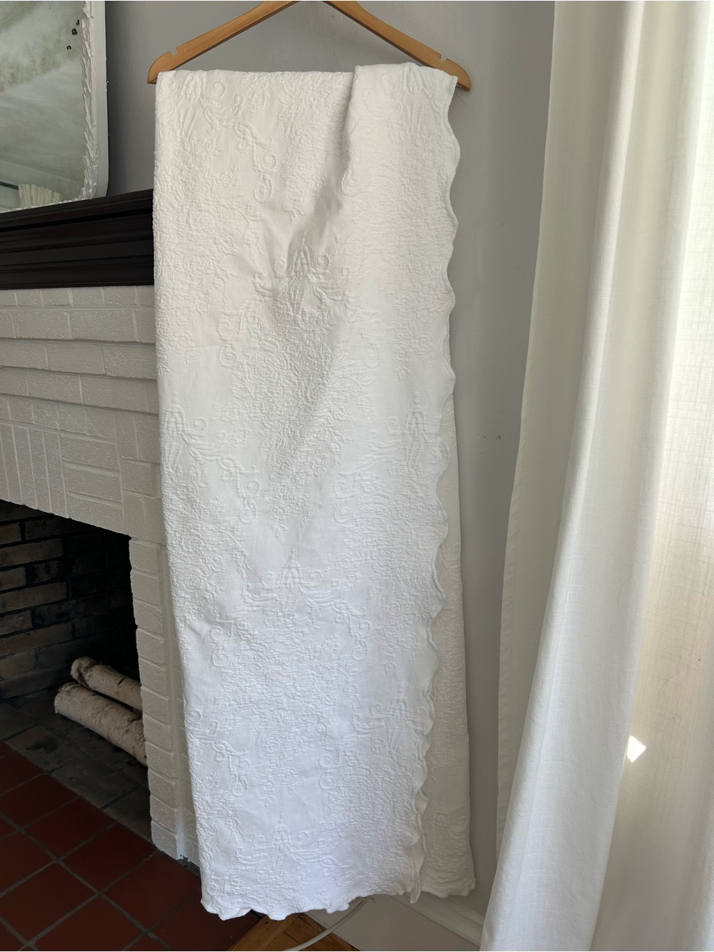 JCPenney White Quilted Coverlet with Scalloped Edge Full